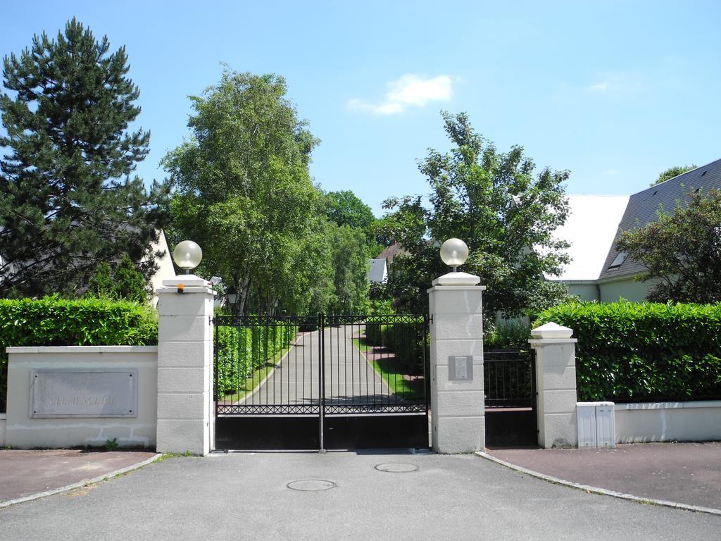 Guest house La Clemencerie D'hotes 3*